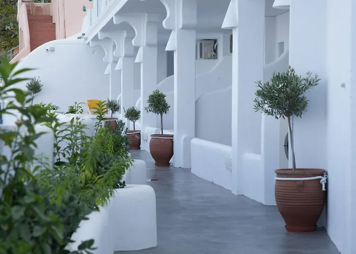 Fanari Vista Fira (Santorini)